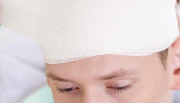 Нейробиологи выявили новые опасности сотрясений мозга в детстве для дальнейшей жизни